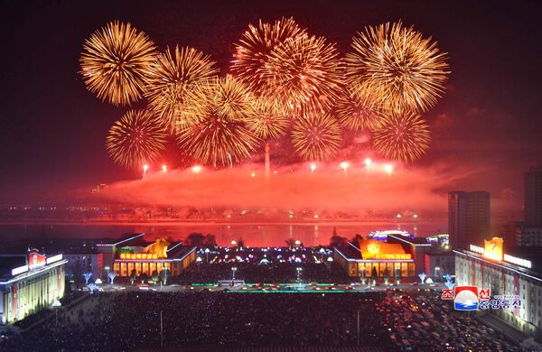 Салют в честь празднования Нового года в КНДР - Sputnik Беларусь