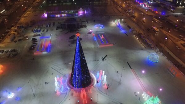 В Перми открыли самый большой ледяной городок в России - Sputnik Беларусь