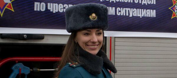 Афіцыйны прадстаўнік Гомельскага абласнога УМНС Марыя Клязовіч Афіцыйны прадстаўнік Гомельскага абласнога УМНС Марыя Клязовіч - Sputnik Беларусь