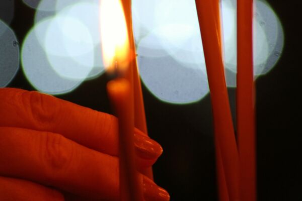 Воск для свечей — это символ того, что человек раскаивается в своих грехах и готов к служению Богу. - Sputnik Беларусь