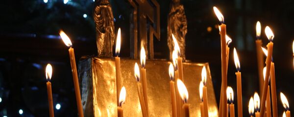 Каляднае святло свечкі Каляднае святло свечкі - Sputnik Беларусь