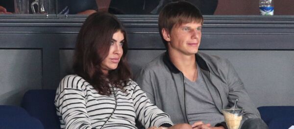 Футболист Андрей Аршавин со своей женой Алисой, архивное фото - Sputnik Беларусь