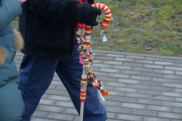 Трости деда Казимира, которые он создает из подручного материала, хранятся в нескольких музеях Минска Трости деда Казимира, которые он создает из подручного материала, хранятся в нескольких музеях Минска - Sputnik Беларусь