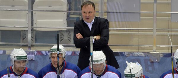 Главный тренер ХК  Юность-Минск Михаил Захаров - Sputnik Беларусь