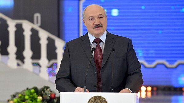 Александр Лукашенко на приеме в честь старого Нового года - Sputnik Беларусь