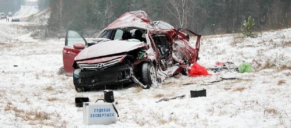 Последствия ДТП на трассе под Слонимом Последствия ДТП на трассе под Слонимом - Sputnik Беларусь