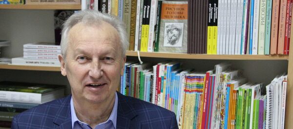 Дзяржаўны дзеяч і беларускі пісьменнік Анатоль Бутэвіч Дзяржаўны дзеяч і беларускі пісьменнік Анатоль Бутэвіч - Sputnik Беларусь