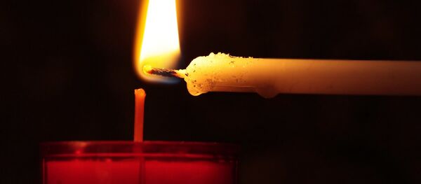 Траурная свеча, архивное фото - Sputnik Беларусь