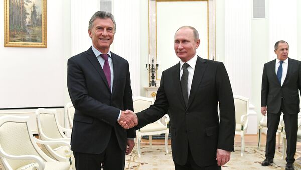 Президент РФ Владимир Путин и президент Аргентинской Республики Маурисио Макри (слева) - Sputnik Беларусь