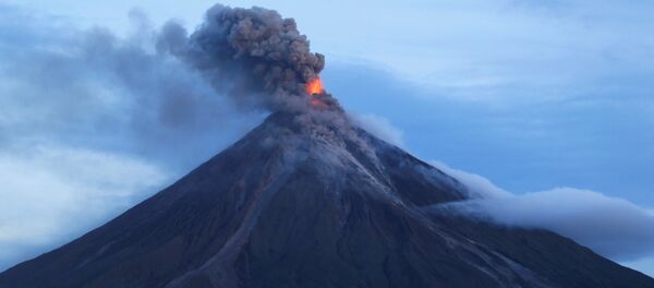 Проснувшийся вулкан Майон на Филиппинах - Sputnik Беларусь