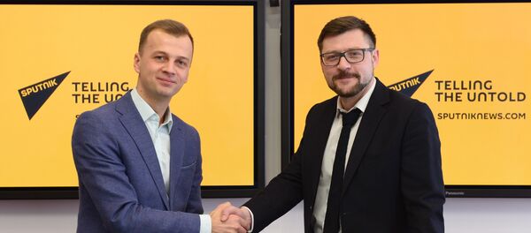 Першы намеснік галоўнага рэдактара МІА Россия сегодня Сяргей Качаткоў і дырэктар па камунікацыях і PR фонду Дырэкцыя II Еўрапейскіх гульняў 2019 года Аляксей Багдановіч - Sputnik Беларусь