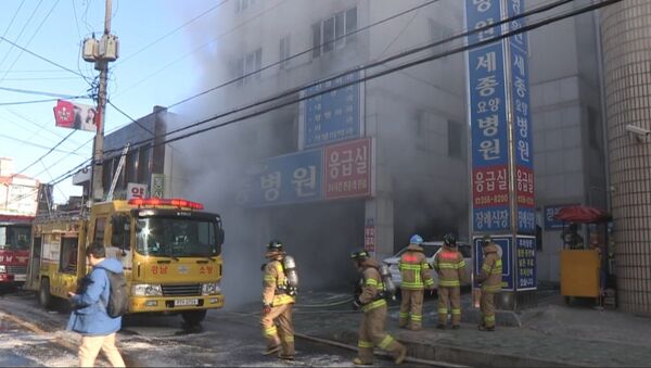 Пожар произошел в больнице южнокорейского города Мильян - Sputnik Беларусь