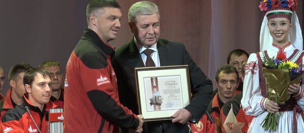 Команда маз-спортавто встретилась с болельщиками и получила награды от вице-премьера - Sputnik Беларусь