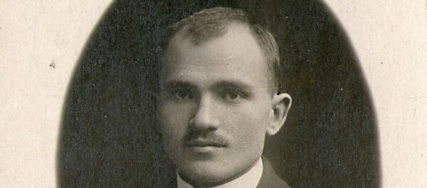 Беларускі пісьменнік Максім Гарэцкі Беларускі пісьменнік Максім Гарэцкі - Sputnik Беларусь