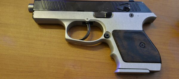 Небольшой дамский пистолет, разработанный в Беларуси - Sputnik Беларусь