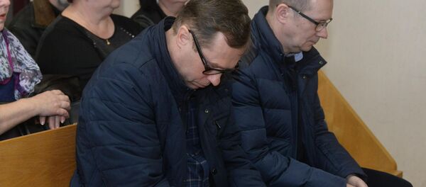 Сотрудник компании БелАВМ Леонид Горбачевский и гендиректор БелАВМ Николай Романович - Sputnik Беларусь