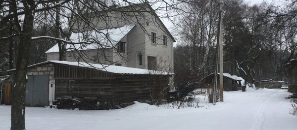 В этом коттедже на улице Крупской 9 лет назад произошло убийство - Sputnik Беларусь