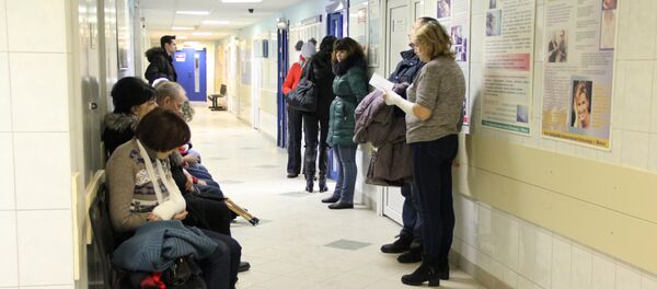Пациенты в травматологии, архивное фото Пациенты в травматологии, архивное фото - Sputnik Беларусь