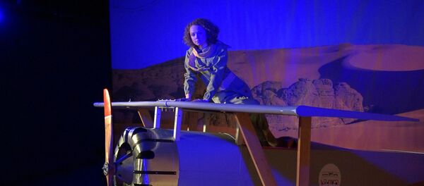 Самалёт Маленькага прынца зноў прыляцеў у Мінск Самалёт Маленькага прынца зноў прыляцеў у Мінск - Sputnik Беларусь