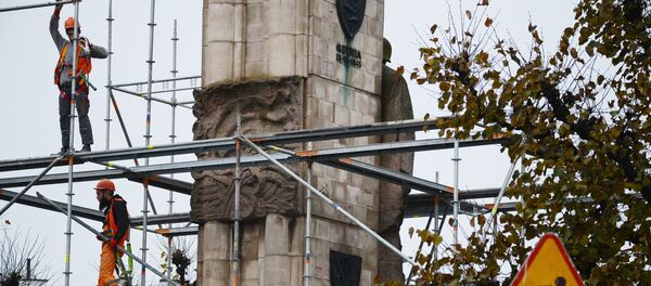 Строительные леса у памятника благодарности Красной армии, архивное фото - Sputnik Беларусь