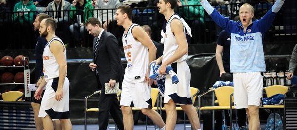 Баскетболисты клуба Цмокi-Мiнск Баскетболисты клуба Цмокi-Мiнск - Sputnik Беларусь
