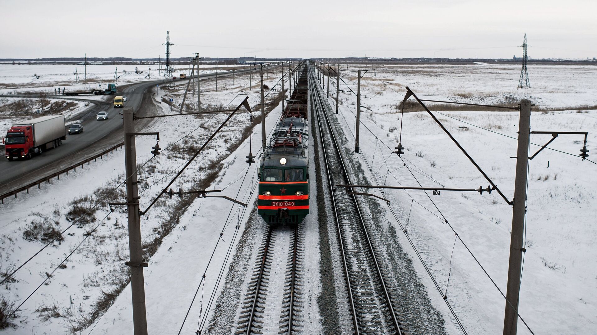 Поезд на железной дороге, архивное фото - Sputnik Беларусь, 1920, 08.01.2023