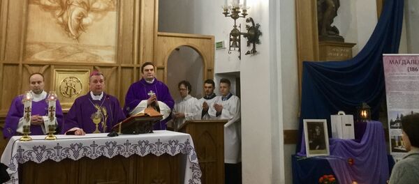 Поминальная имша в костеле Святого Роха в Минске - Sputnik Беларусь