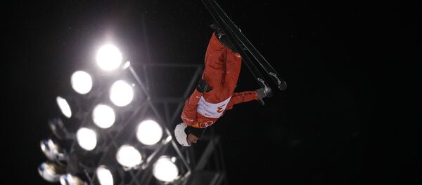 Белорусский фристайлист Антон Кушнир получил низкие баллы и не прошел в финал соревнований по лыжной акробатике Белорусский фристайлист Антон Кушнир получил низкие баллы и не прошел в финал соревнований по лыжной акробатике - Sputnik Беларусь