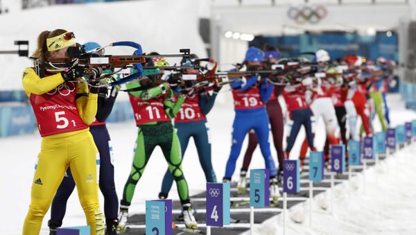 Смешанная эстафета на Олимпиаде 2018 - стрельба на стойке - Sputnik Беларусь