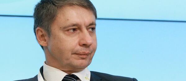 Проректор по развитию Академии труда и социальных отношений Александр Сафонов Проректор по развитию Академии труда и социальных отношений Александр Сафонов - Sputnik Беларусь