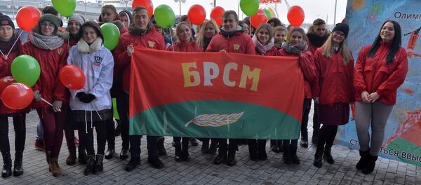 Активисты БРСМ, архивное фото Активисты БРСМ, архивное фото - Sputnik Беларусь