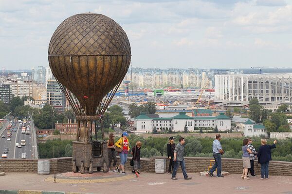 Памятник писателю-фантасту Жюлю Верну - Sputnik Беларусь