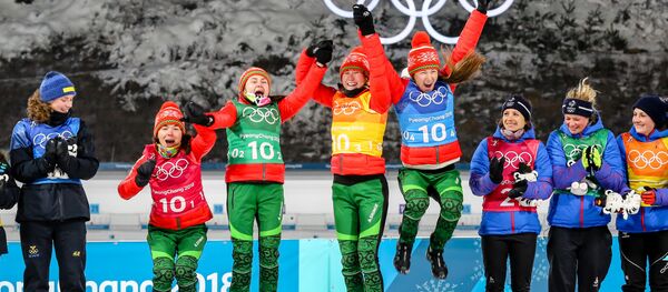 Золотая медаль белорусских биатлонисток Золотая медаль белорусских биатлонисток - Sputnik Беларусь