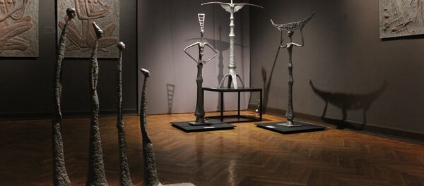 Выстава Уладзіміра Слабодчыкава Сублімацыя формы - Sputnik Беларусь