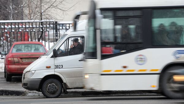 Работа маршрутных такси, архивное фото - Sputnik Беларусь
