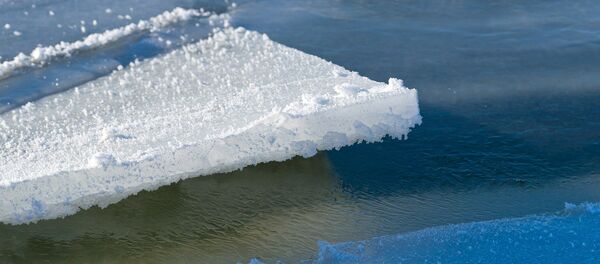 Лед на реке - Sputnik Беларусь