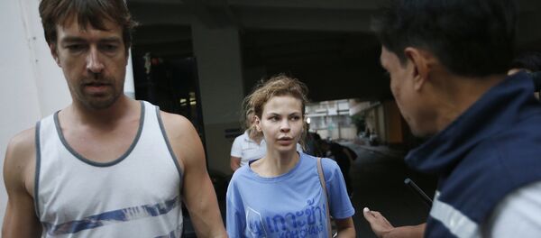 Настя Рыбка и Алекс Лесли в тюрьме в Паттайе - Sputnik Беларусь