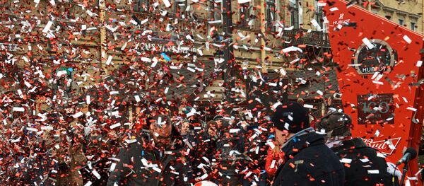 Торжественный запуск часов обратного отсчета чемпионата мира 2018 по футболу на Малой Конюшенной улице в Санкт-Петербурге Торжественный запуск часов обратного отсчета чемпионата мира 2018 по футболу на Малой Конюшенной улице в Санкт-Петербурге - Sputnik Беларусь