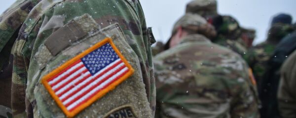 Военнослужащий армии США на учениях в Европе - Sputnik Беларусь