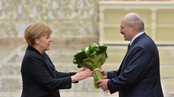 Ангела Меркель і Аляксандр Лукашэнка - Sputnik Беларусь