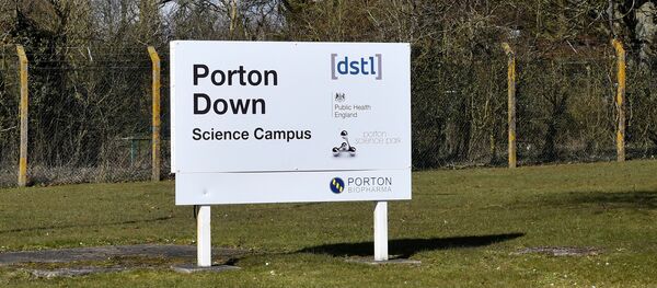 Дорожный указатель на Лабораторию научно-технических оборонных исследований (DSTL) на территории оборонного исследовательского парка Портон-Даун - Sputnik Беларусь