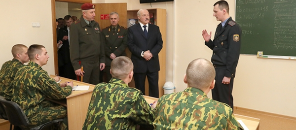 Посещение части внутренних войск МВД президентом страны Александром Лукашенко - Sputnik Беларусь