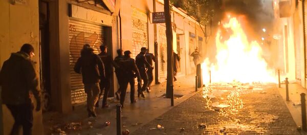 Беспорядки на улицах Мадрида - Sputnik Беларусь
