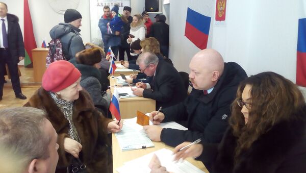 Голосование на избирательном участке в Могилеве - Sputnik Беларусь