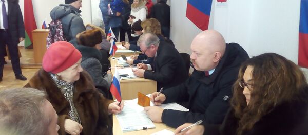 Голосование на избирательном участке в Могилеве - Sputnik Беларусь