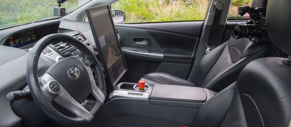 Кабина действующего прототипа беспилотного автомобиля, архивное фото - Sputnik Беларусь