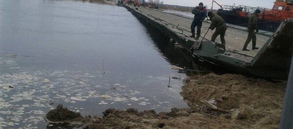 Переправа в Житковичском районе - Sputnik Беларусь