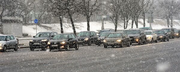 Машыны ў Мінску, архіўнае фота Машыны ў Мінску, архіўнае фота - Sputnik Беларусь