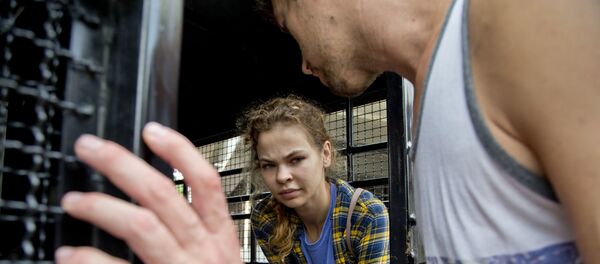 Настя Рыбка и Алекс Лесли были задержаны в Паттайе - Sputnik Беларусь