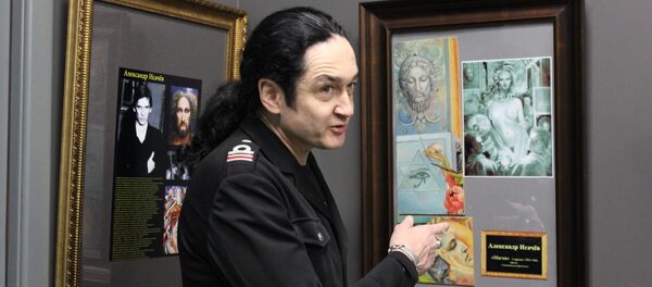 Калекцыянер Алег Арлоў месяц таму набыў фрагмент карціны Магія - Sputnik Беларусь